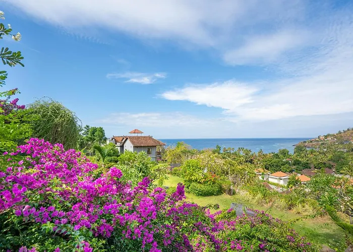 Villa The Griya And Amed (Bali)
