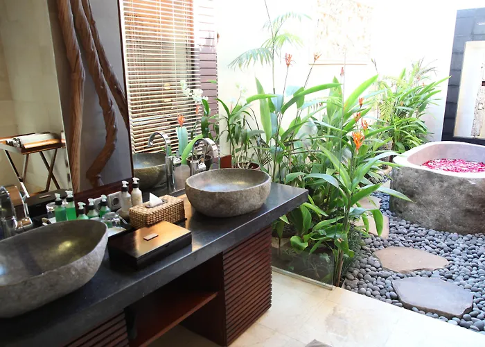 Villa The Griya And